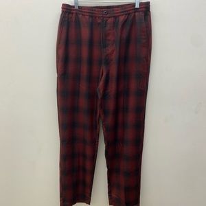 Stussy casual Sweatpants. Almost new. Size large.